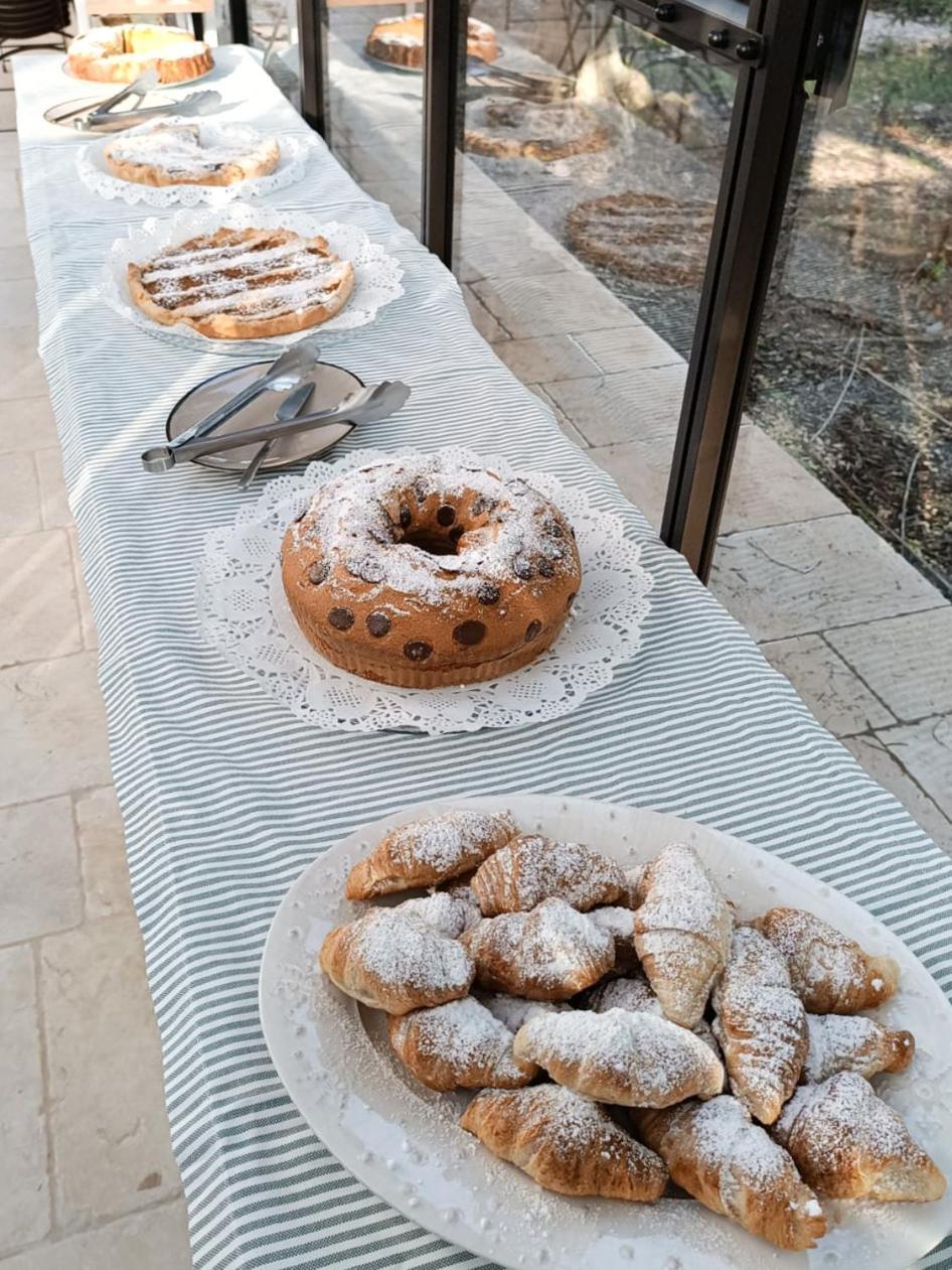 Relais Trulli Le Icone Bed & Breakfast Ostuni Eksteriør bilde